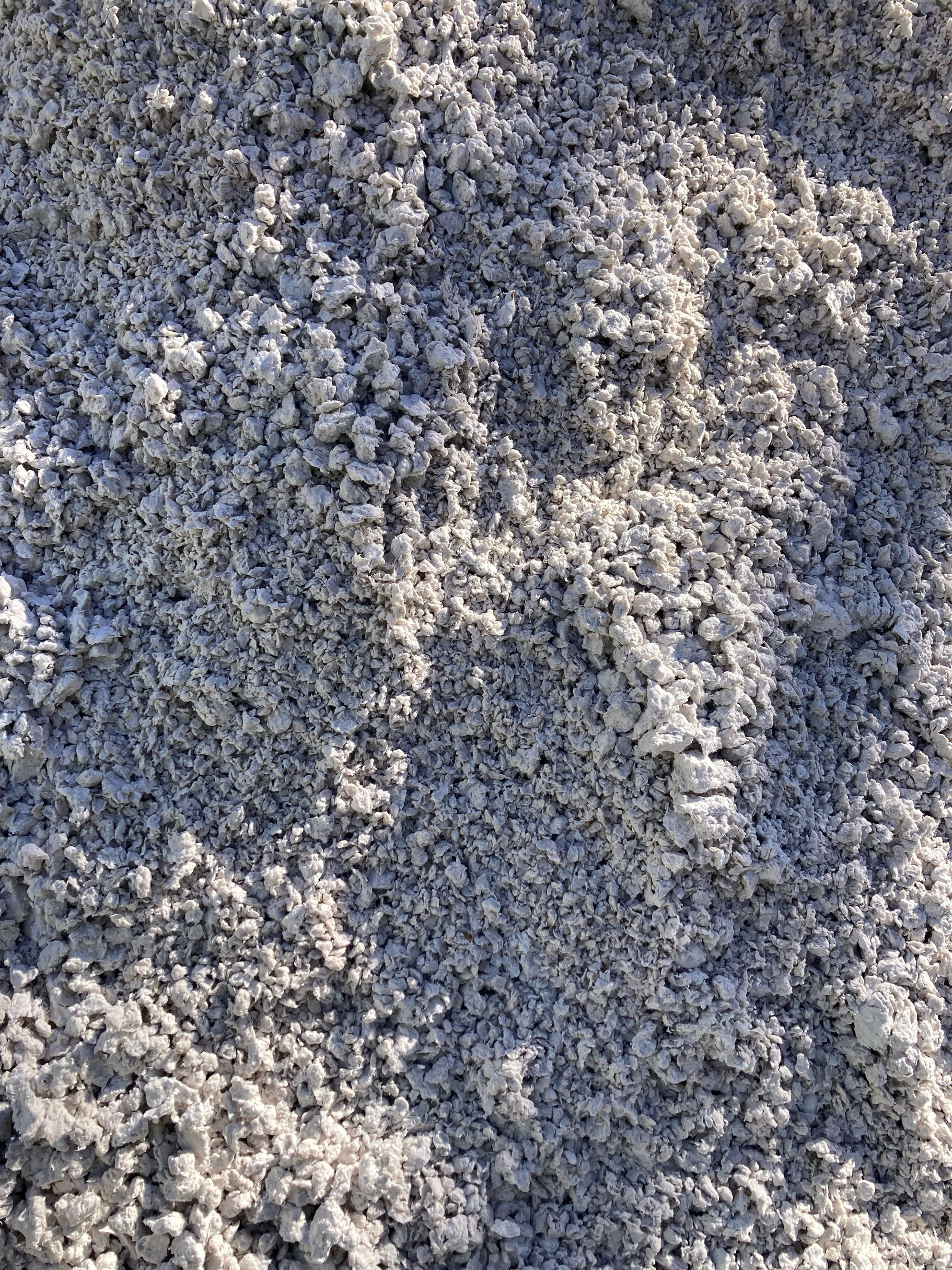 närbild på rejekt från papper och pappersmassa