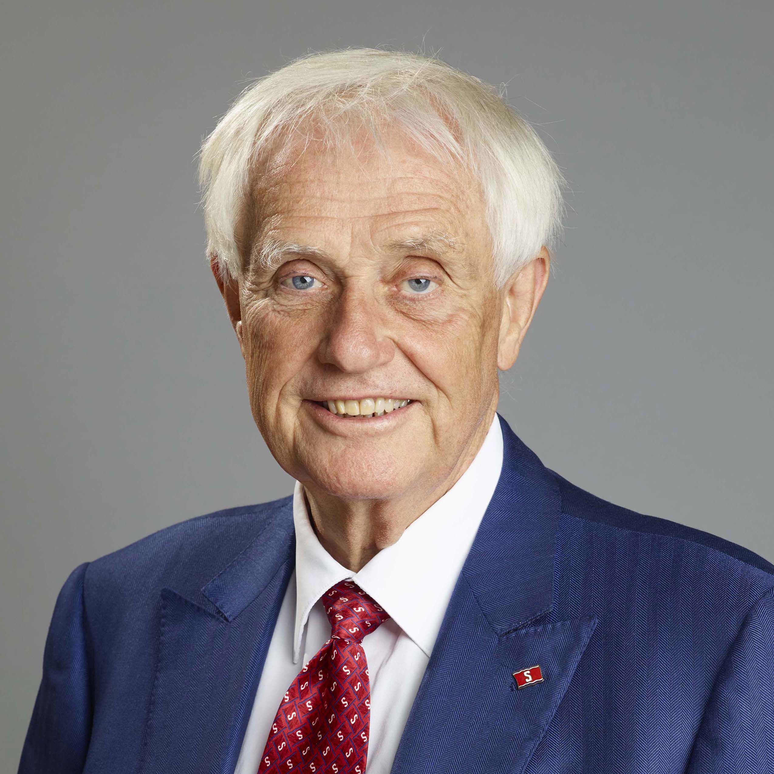 Dan Stena Olsson – Stena AB:n toimitusjohtaja ja Stena Metall Groupin hallituksen puheenjohtaja sekä Stena Recyclingin perustajan Sten A Olssonin poika.