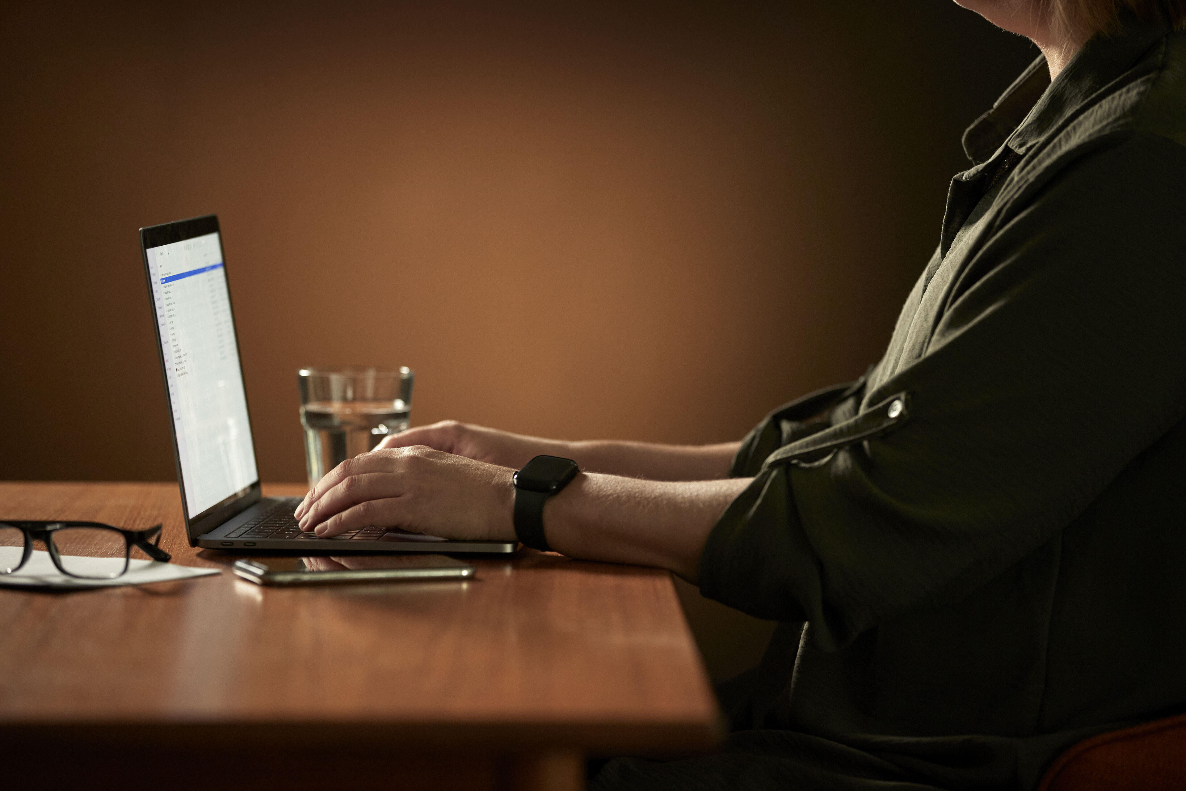woman in front of a computer