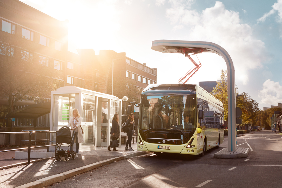 Neue Kooperation verleiht Bus-Batterien von Volvo ein zweites Leben