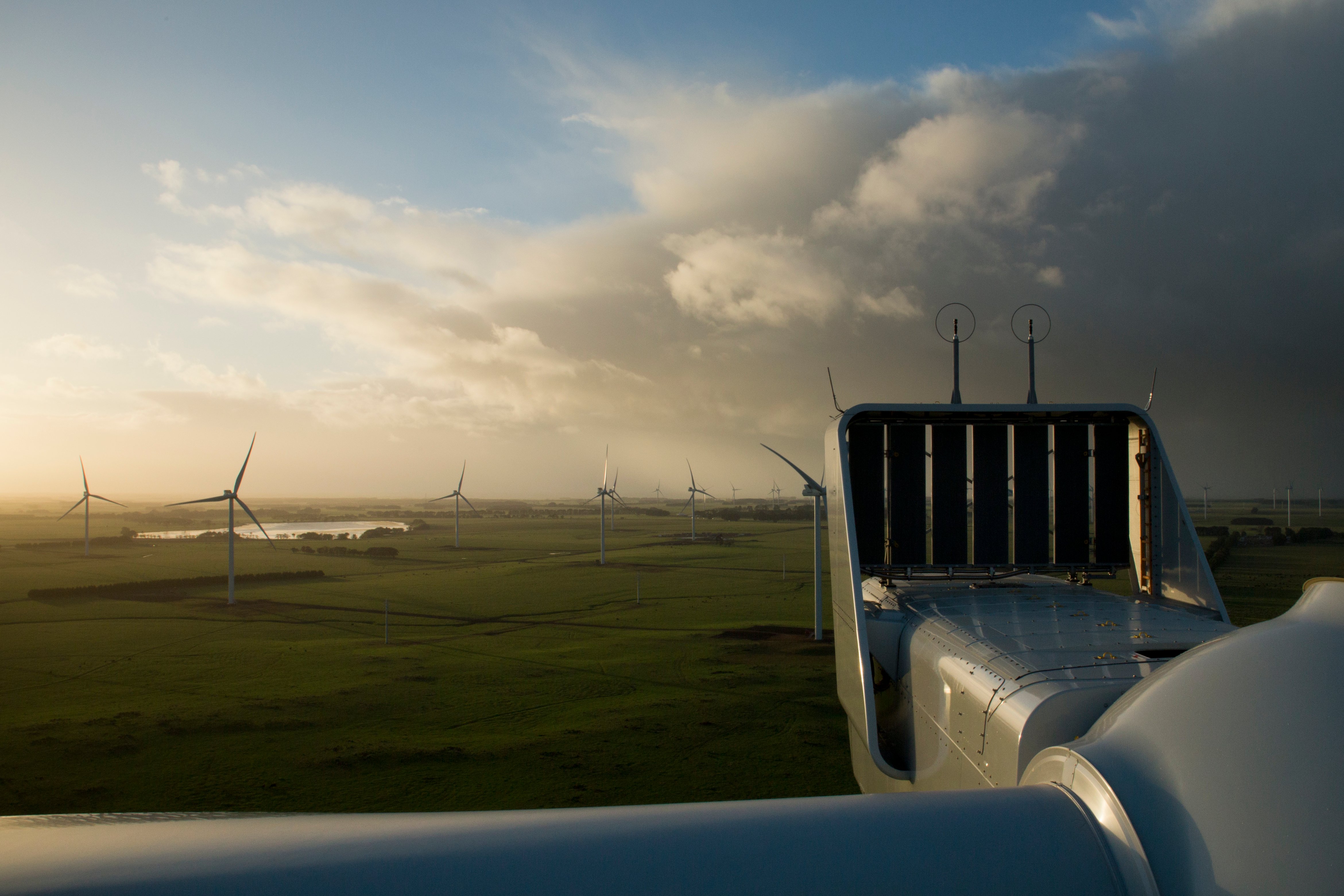 Major advances toward full-scale recycling of wind turbine blades - Image: Vestas