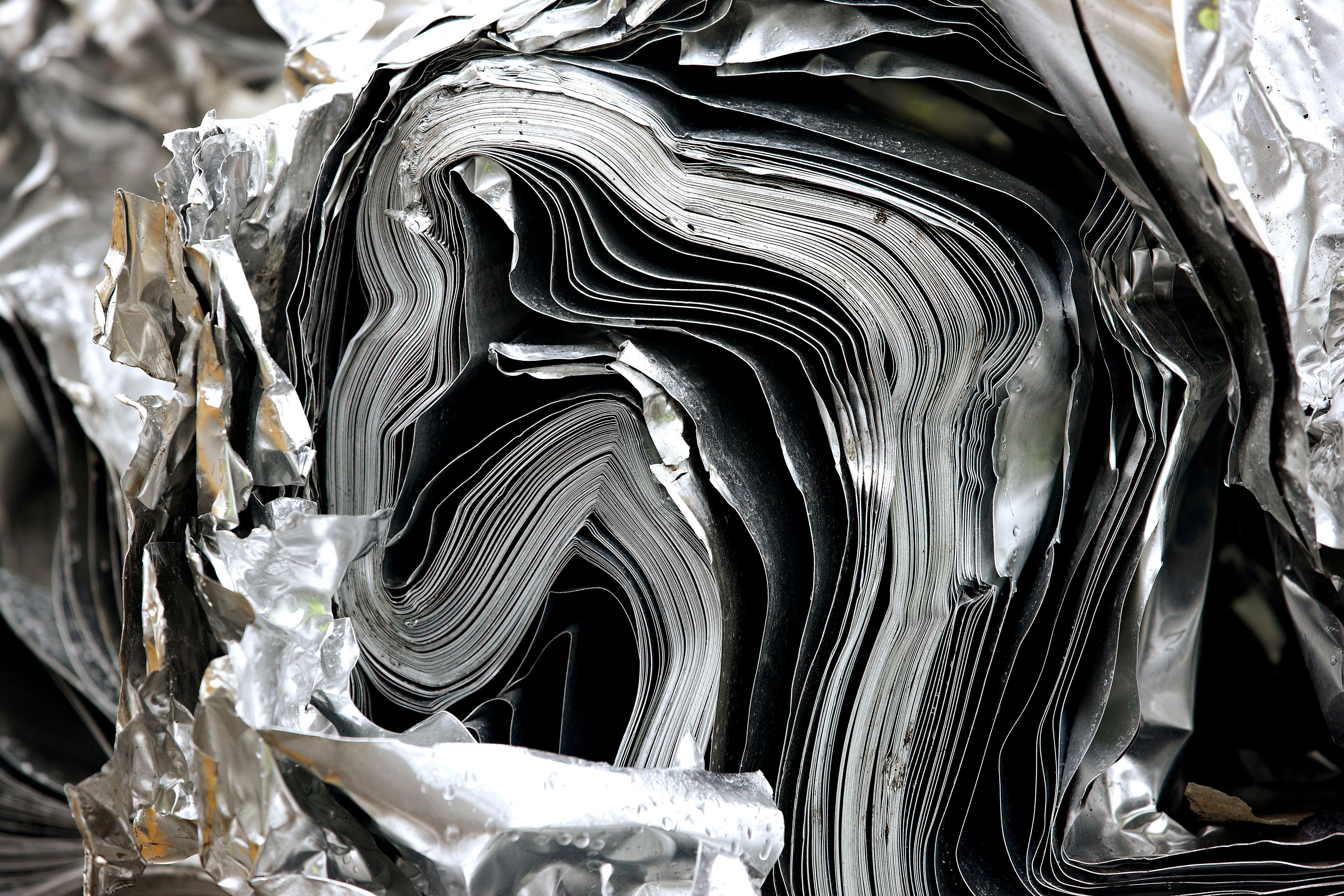 Lastre di rottami di alluminio pronte per essere riciclate da Stena Recycling