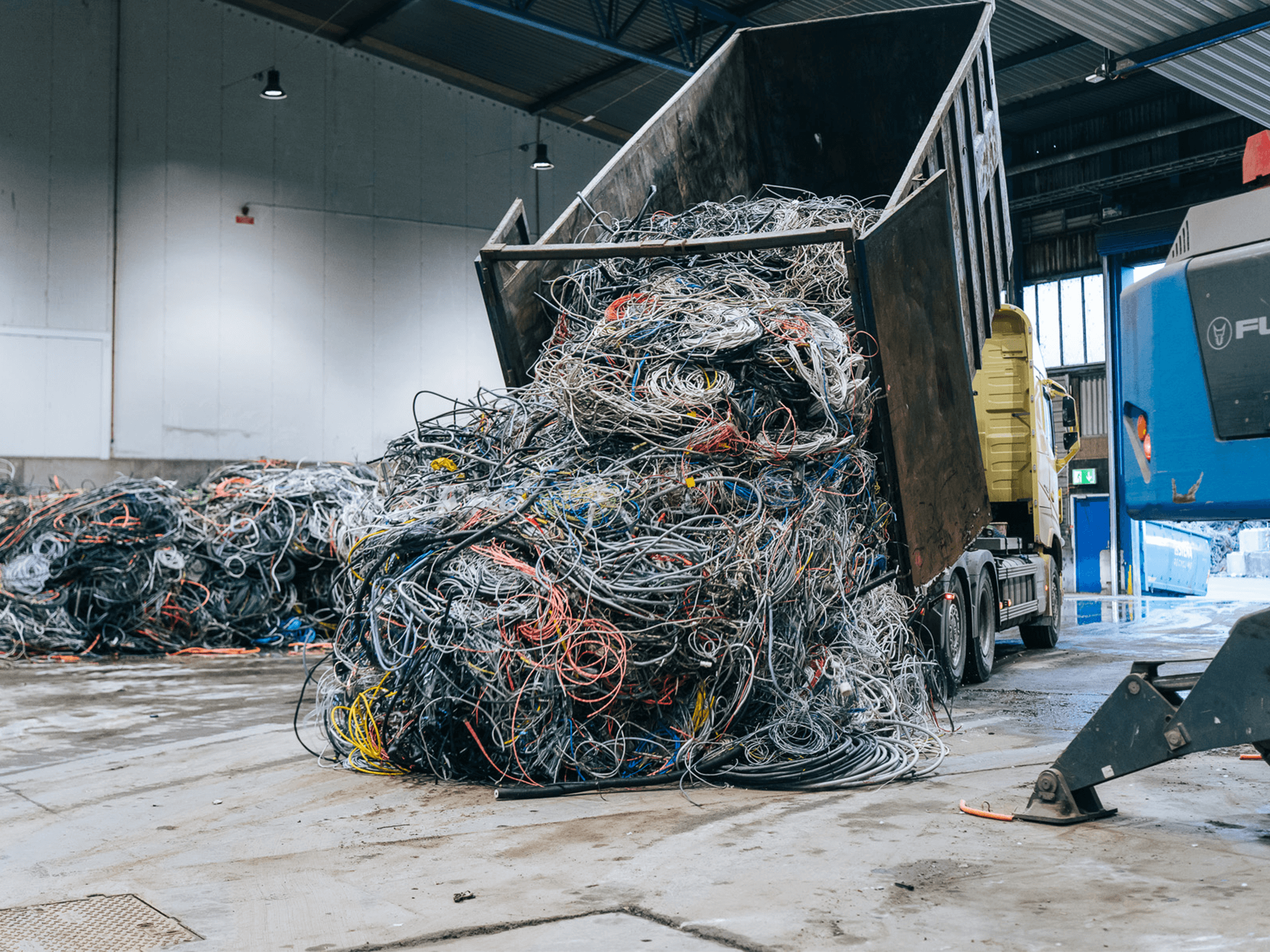 Lossning av kabel på Stena Nordic Recycling Center