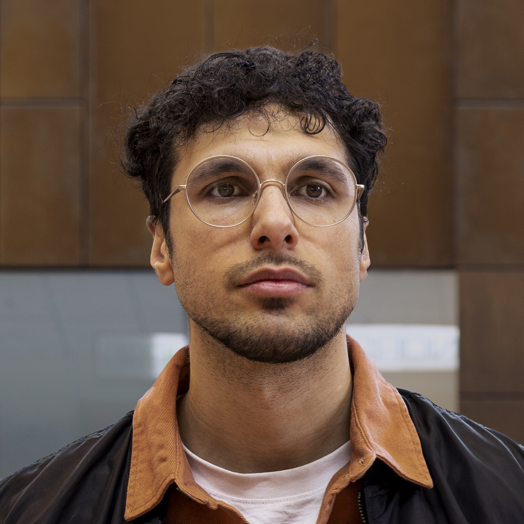 Nærbilde av en mannlig deltaker i spørreundersøkelsen Circular Voice